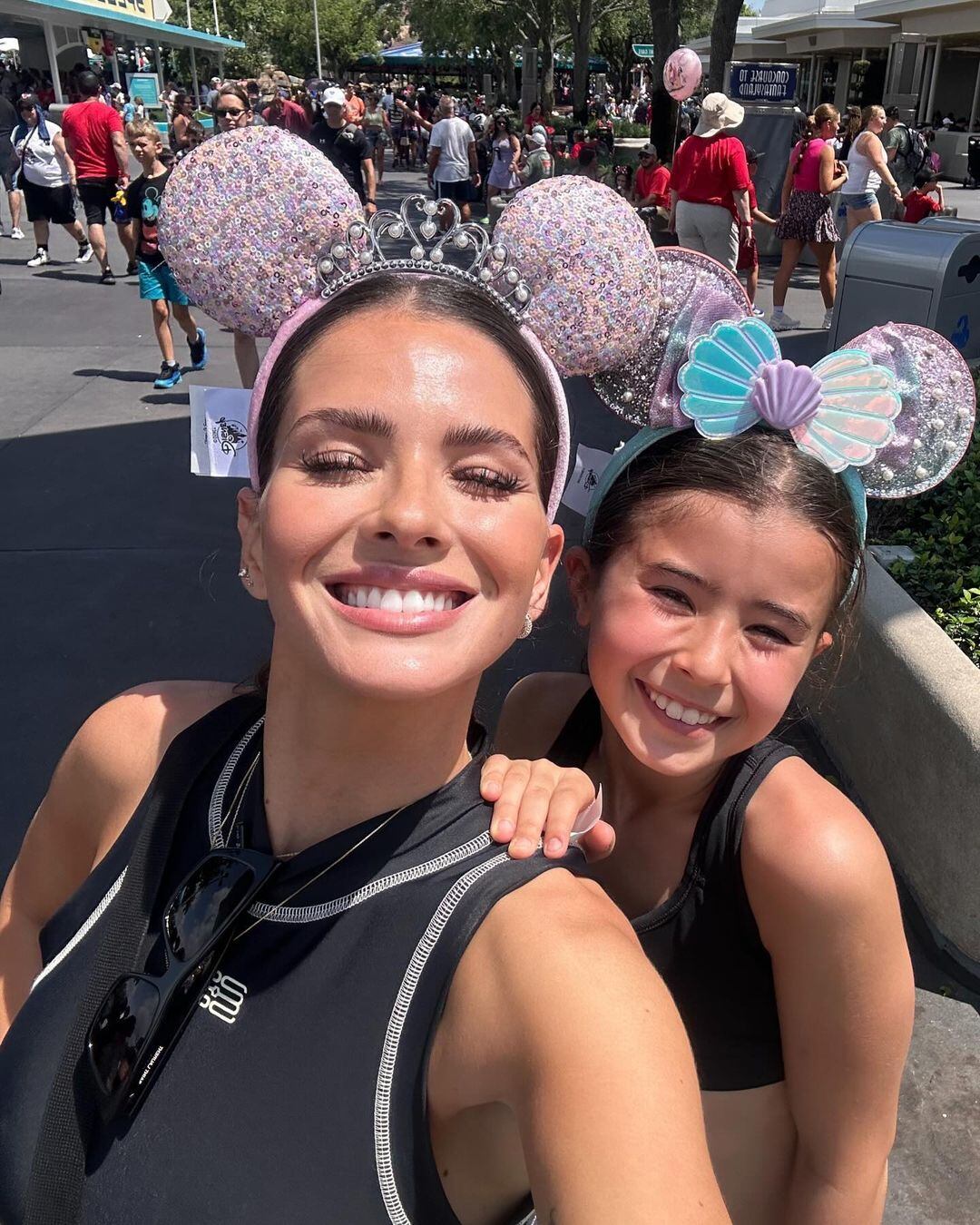 La China disfrutó de sus vacaciones con sus hijos en Disney.