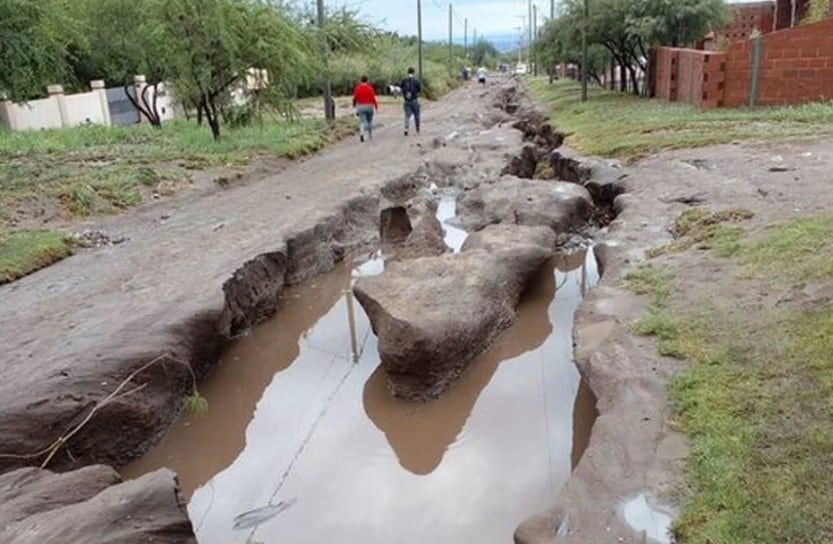 Destrozos en Merlo.