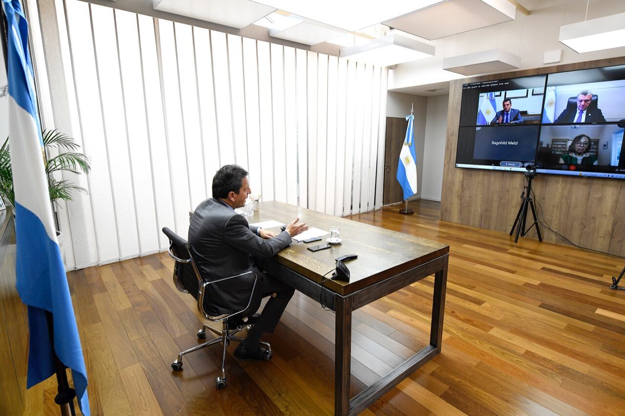 Sergio Massa en la 18° edición de la Conferencia internacional de Perspectivas Políticas y Económicas para la Argentina. Prensa diputados