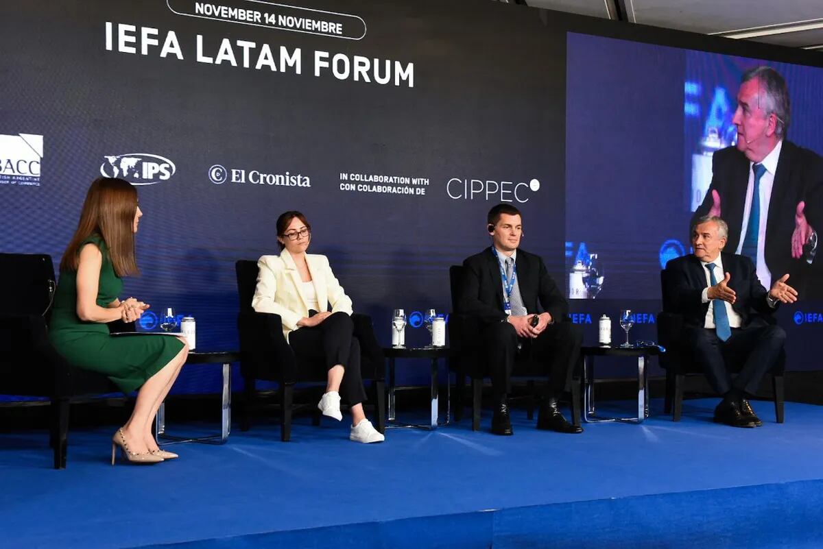 El gobernador Gerardo Morales durante su participación en el  IEFA Latam Forum, encuentro sobre minería, energía y sostenibilidad realizado en CABA.