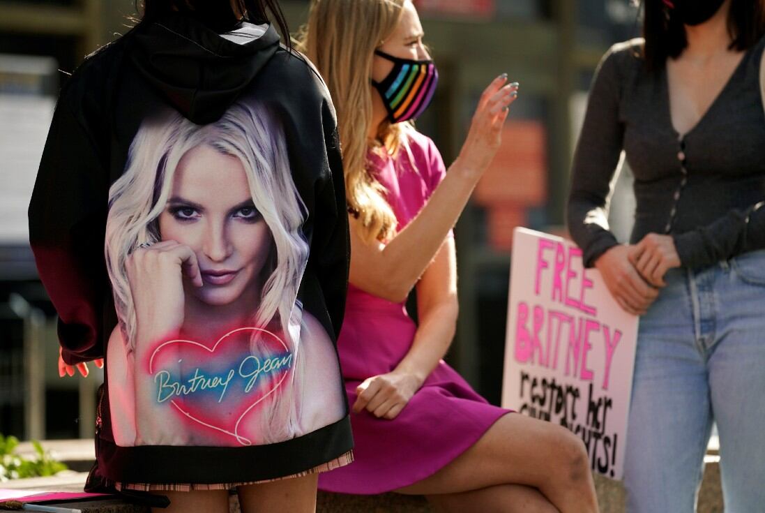 #freebritney es el movimiento que hace marchas y sigue de cerca la causa de la cantante (AP/Archivo).