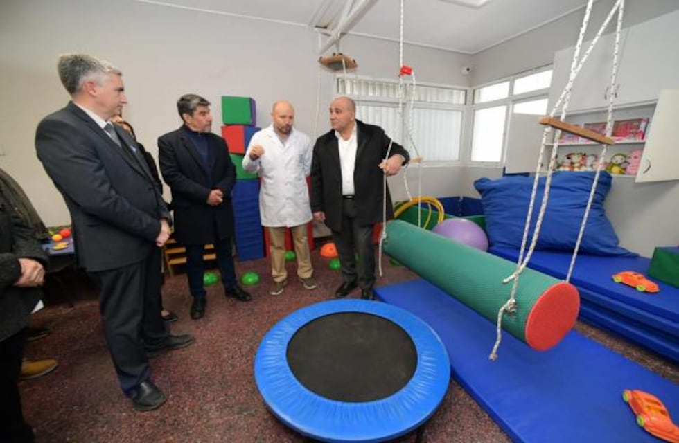 Manzur puso en funcionamiento el Centro Provincial de Atención del Neurodesarrollo Infantil