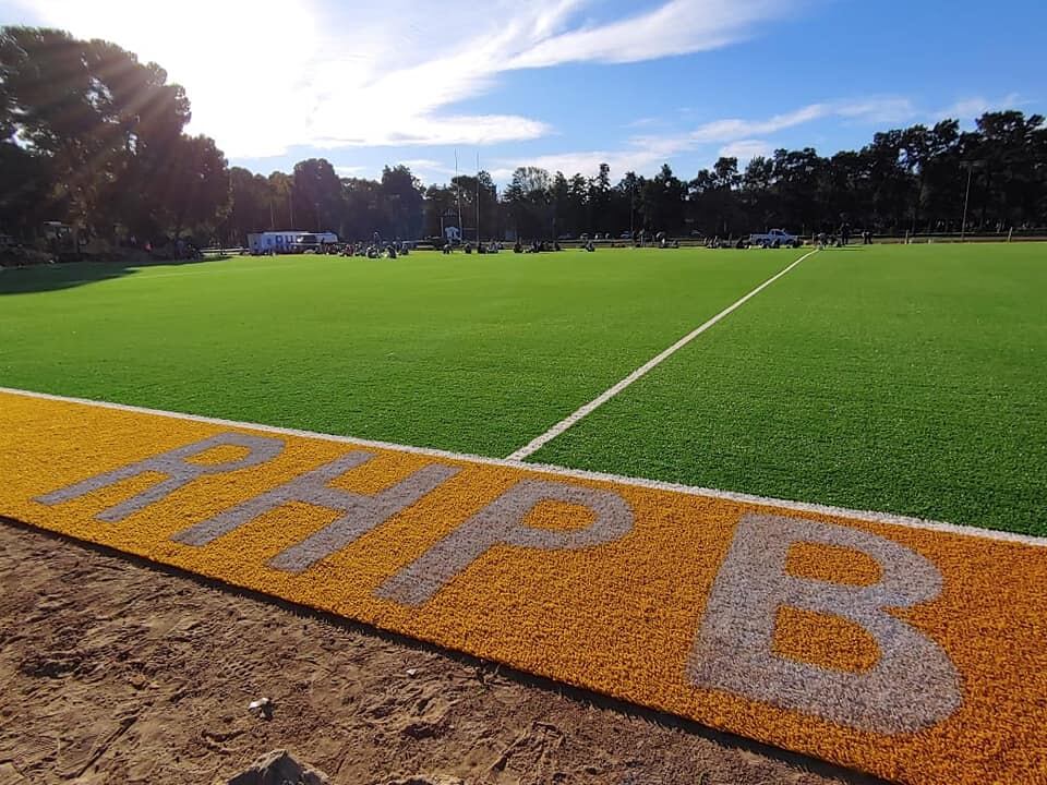 La cancha de sintético de Puerto Belgrano tiene fecha de inauguración.