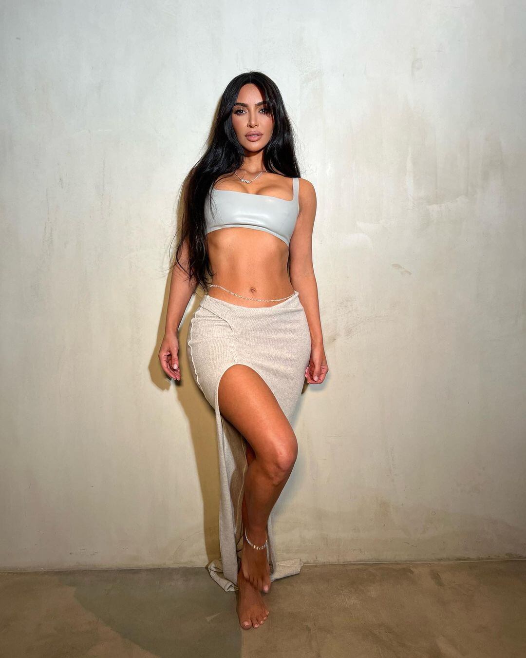 Kim Kardashian y un conjunto tan simple como sensual