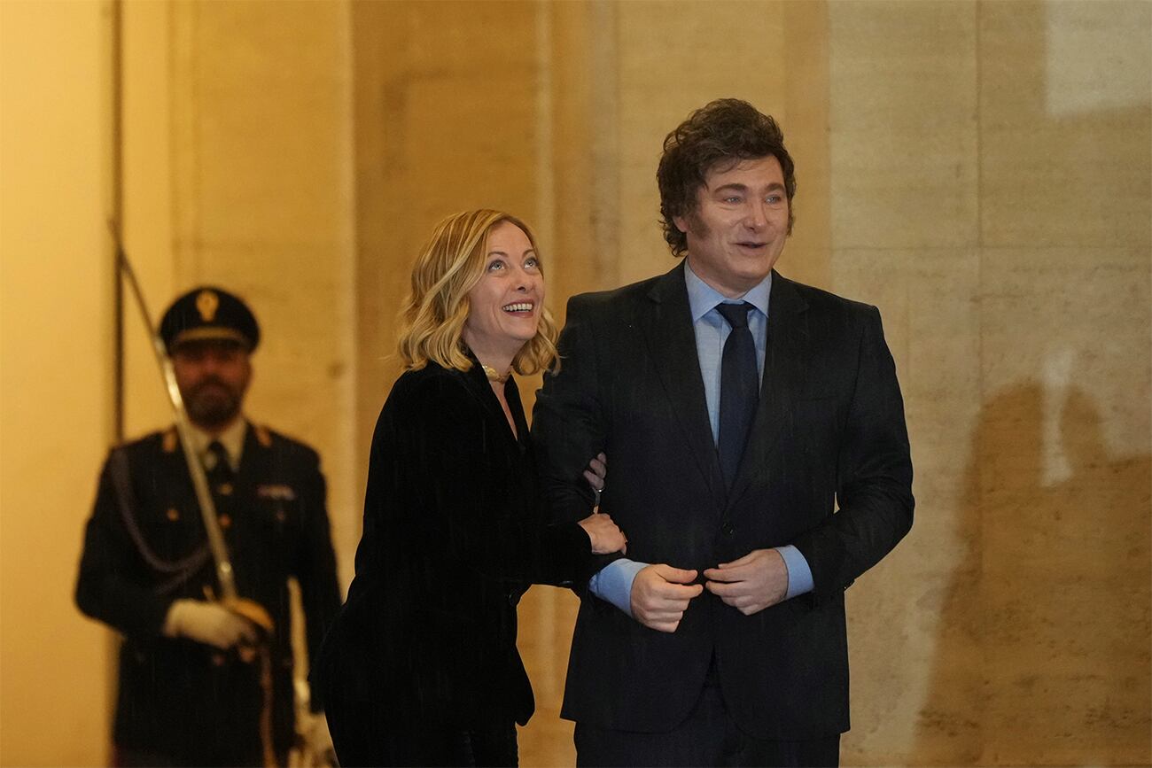 Meloni y Milei en Italia (AP).