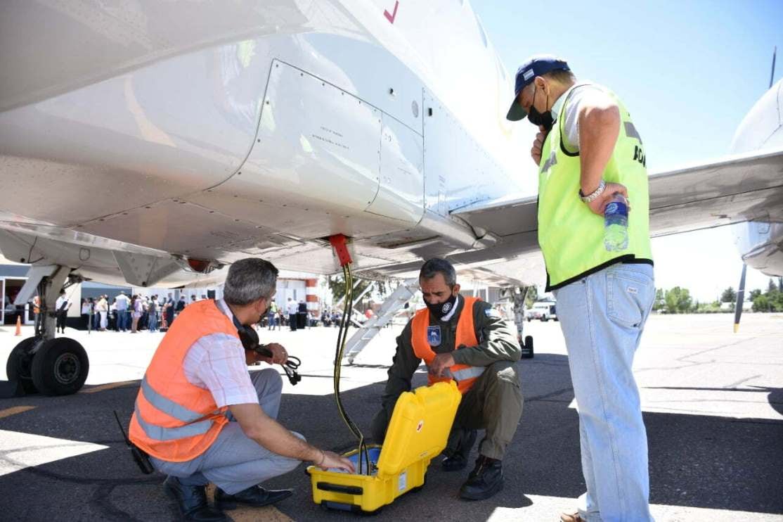 Una nave de LADE aterrizó por primera vez en el aeropueto de Malargüe.