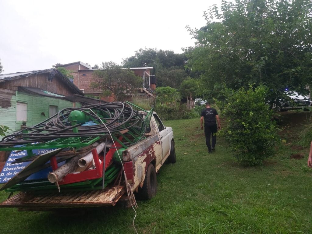 Eldorado: recuperan objetos robados de una herrería.