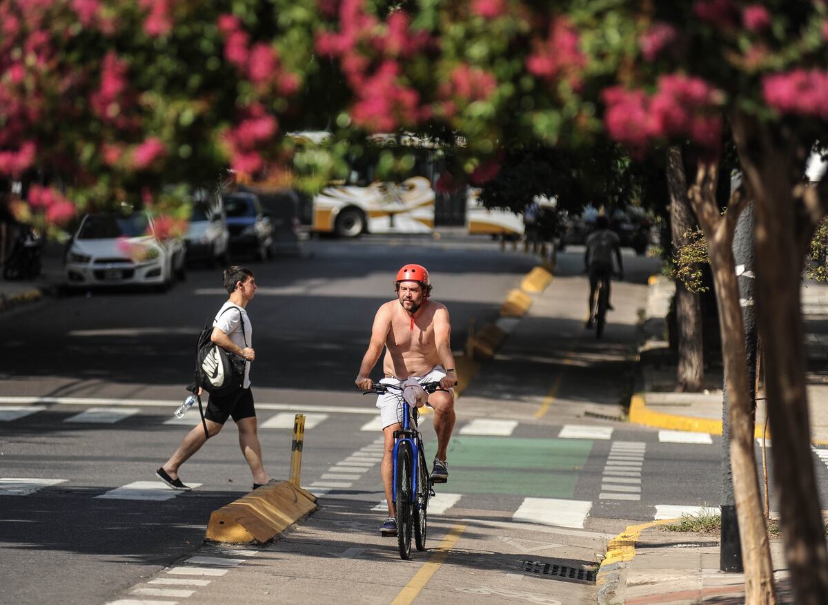 La Ciudad llegó a los 41° y registró la segunda temperatura más alta de la historia