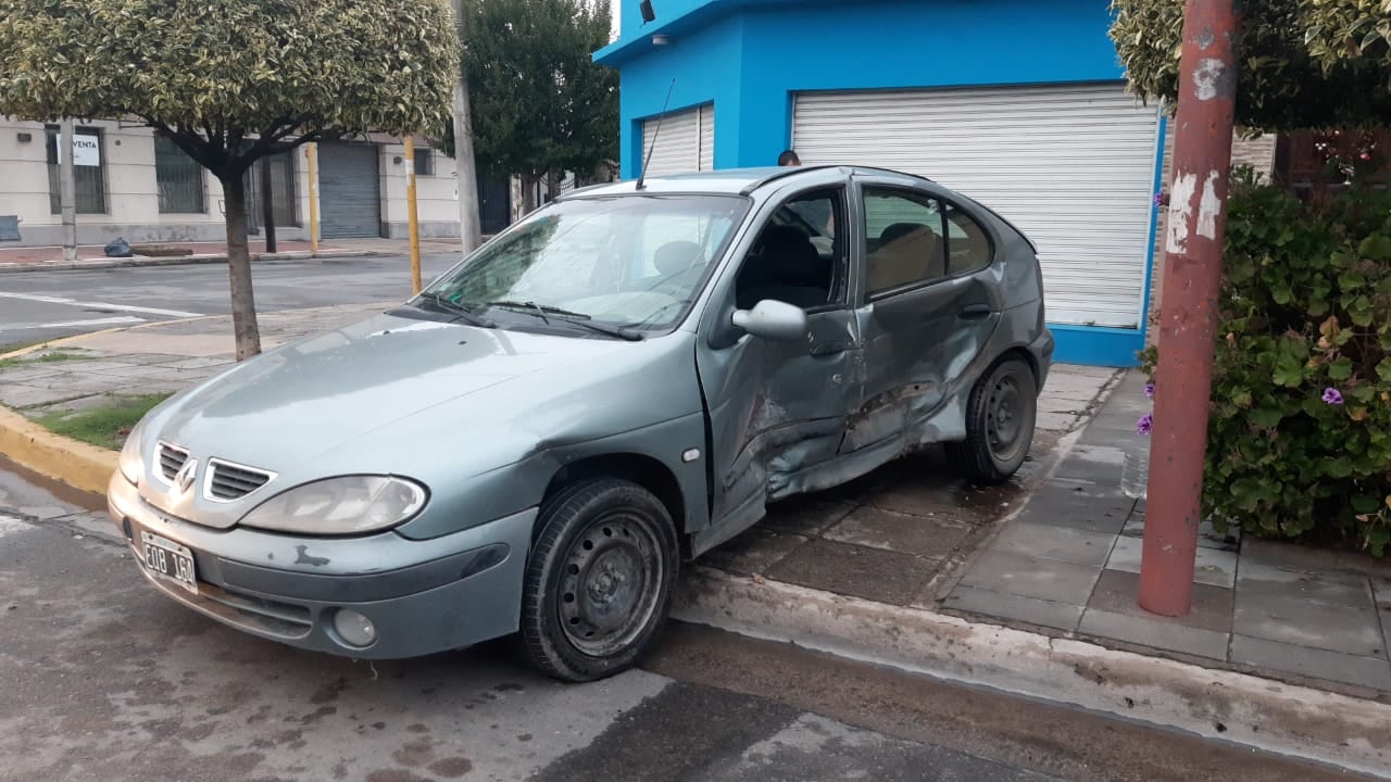 Fuerte choque en San Martín y Derqui