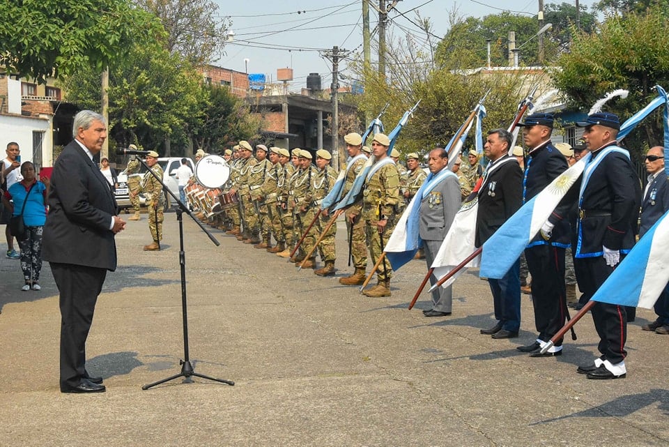 El vicegobernador Carlos Haquim presidió el acto realizado este viernes en el 188º aniversario de la autonomía política de Jujuy con motivo del 188º aniversario de la autonomía política de Jujuy.