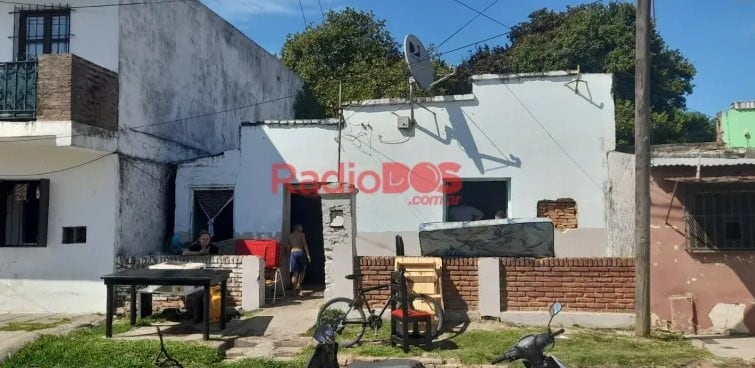 La casa de Agustín, el niño que salvó a su hermanita de un incendio en Corrientes.