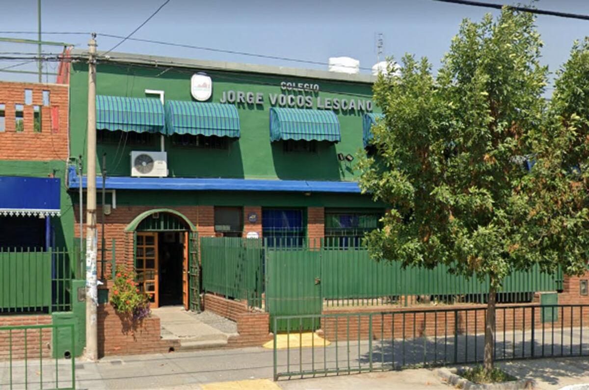 Inseguridad y terror en Córdoba: asaltaron a un chico a la salida del colegio y le dispararon dos veces