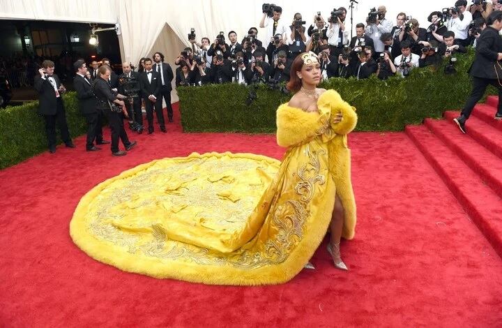 Rihanna en la Met Gala 2015