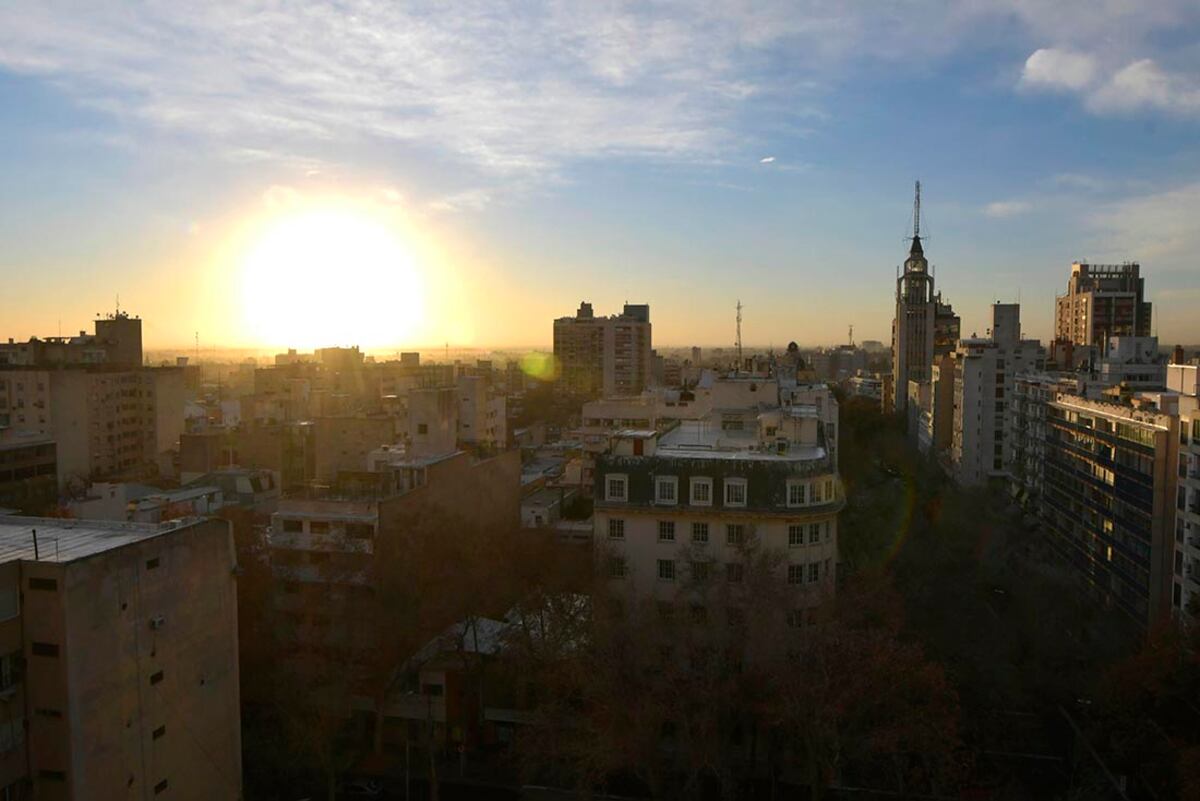 Clima en Mendoza: este sábado sube la temperatura y hay alerta por Zonda