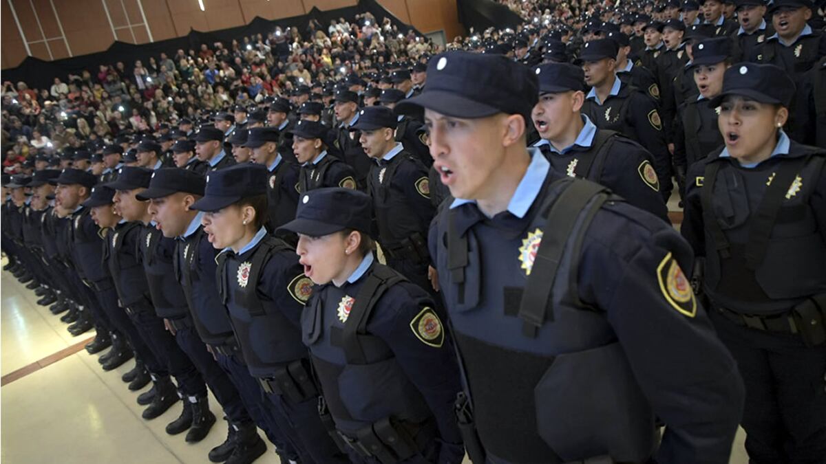 Inscripciones abiertas para la Escuela de Policía de Córdoba: cuáles son los requisitos