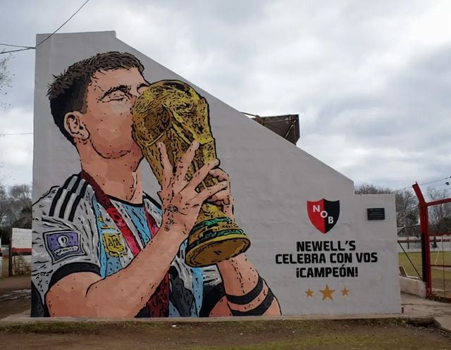 El mural en Laguna Larga.