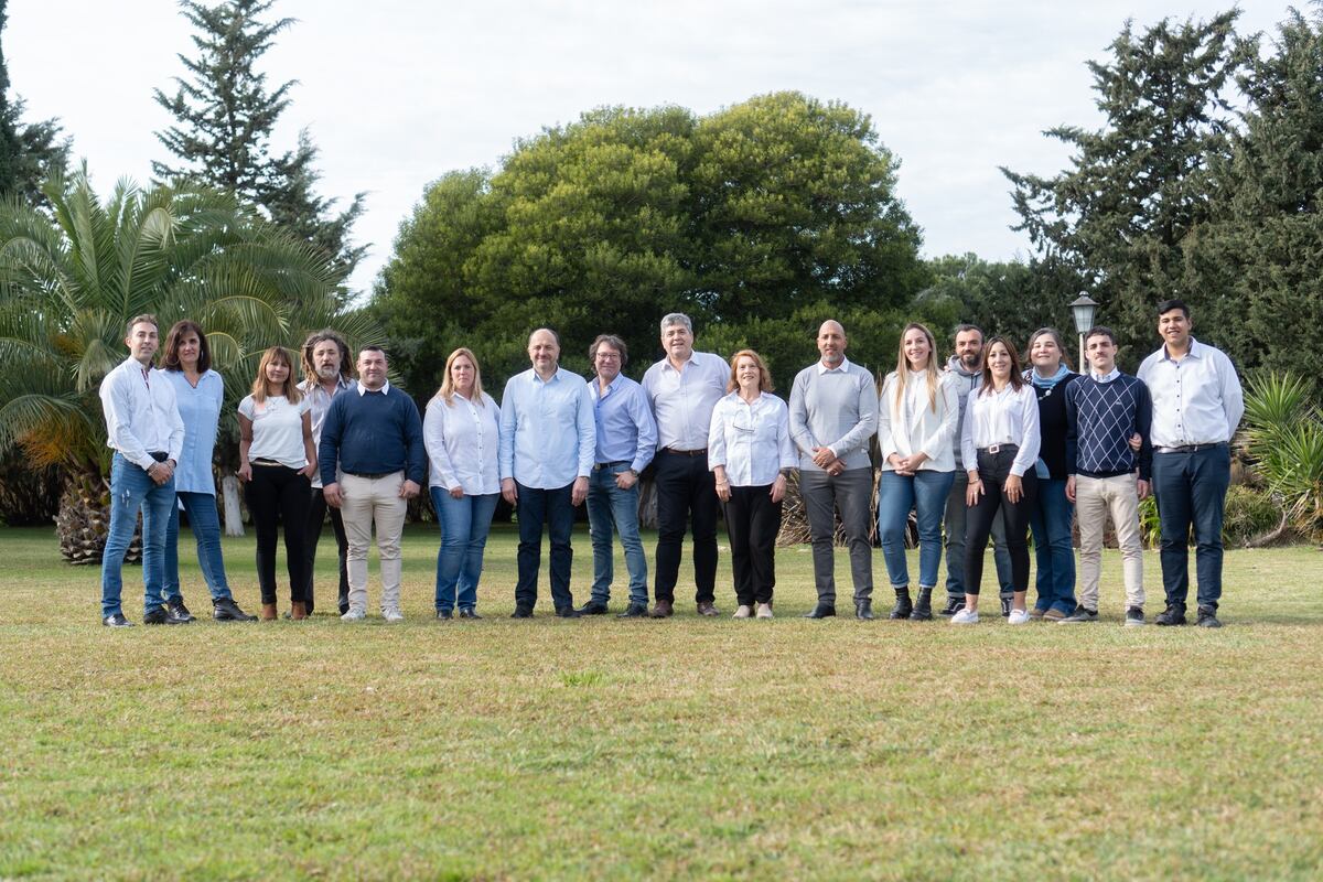 Unión por la Patria cierra su campaña en el Salón de Luz y Fuerza