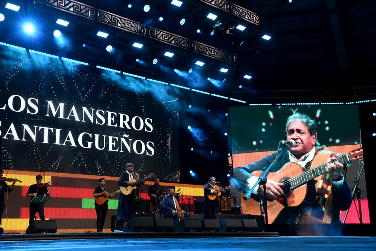 Los Manseros Santiagueños en la Fiesta Nacional del Cordero Serrano en Tanti