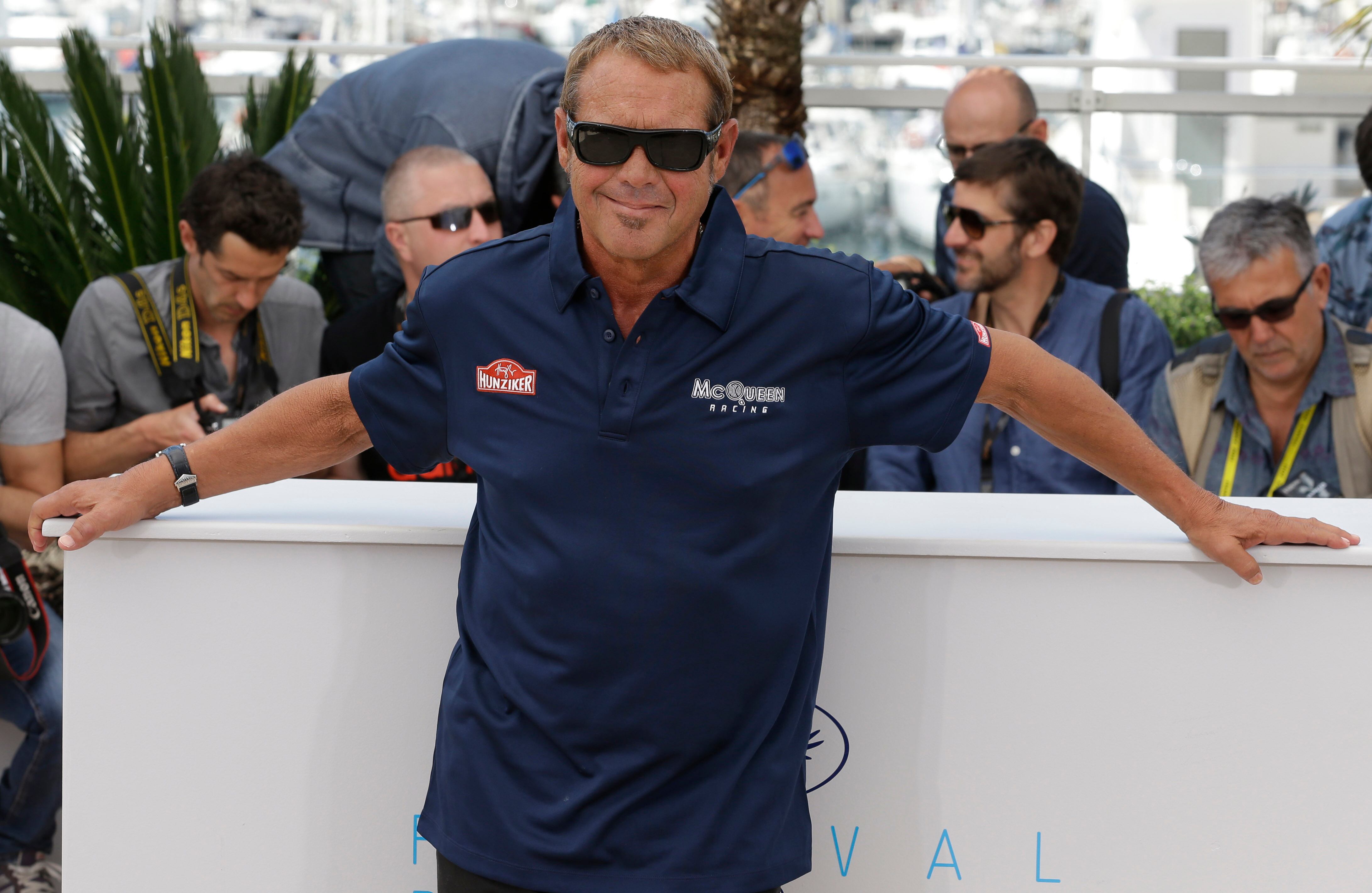 ARCHIVO - El productor Chad McQueen posa durante una sesión fotográfica para la película "Steve McQueen: The Man & Le Mans" en el 68º festival internacional de cine, Cannes, sur de Francia, el 16 de mayo de 2015. (Foto AP/Lionel Cironneau, archivo)