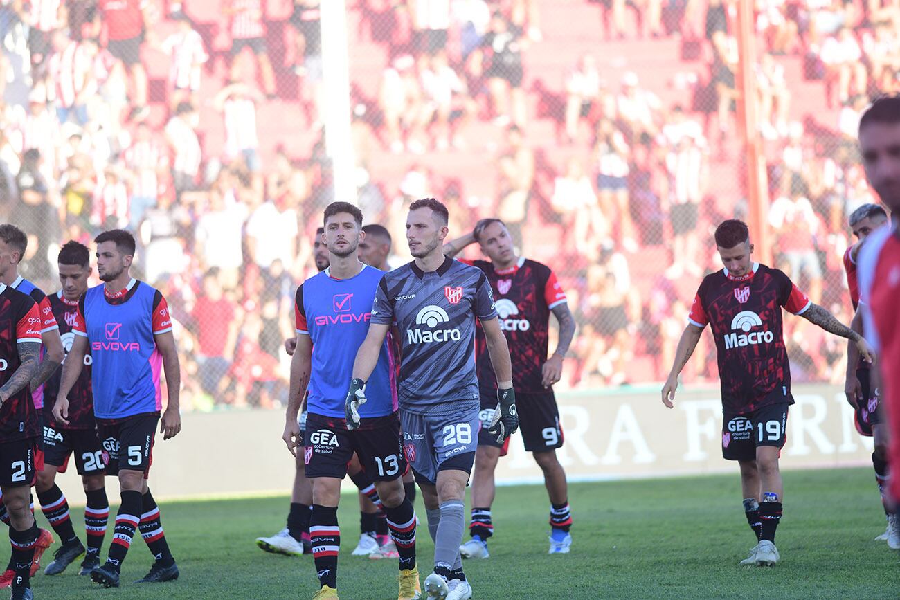 Instituto perdio de local ante Independiente de Tevez por 2 a 0 ( Ramiro Pereyra /La Voz)