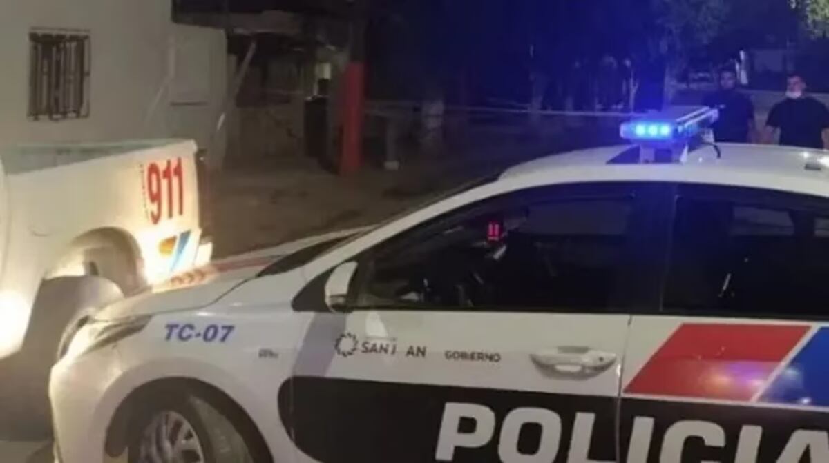 Un abogado sanjuanino fue sorprendido a golpes por delincuentes mientras dormía: le robaron joyas y dinero