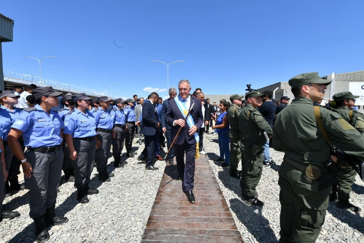 Jaldo encabezó la inauguración del complejo penitenciario “Benjamín Paz”