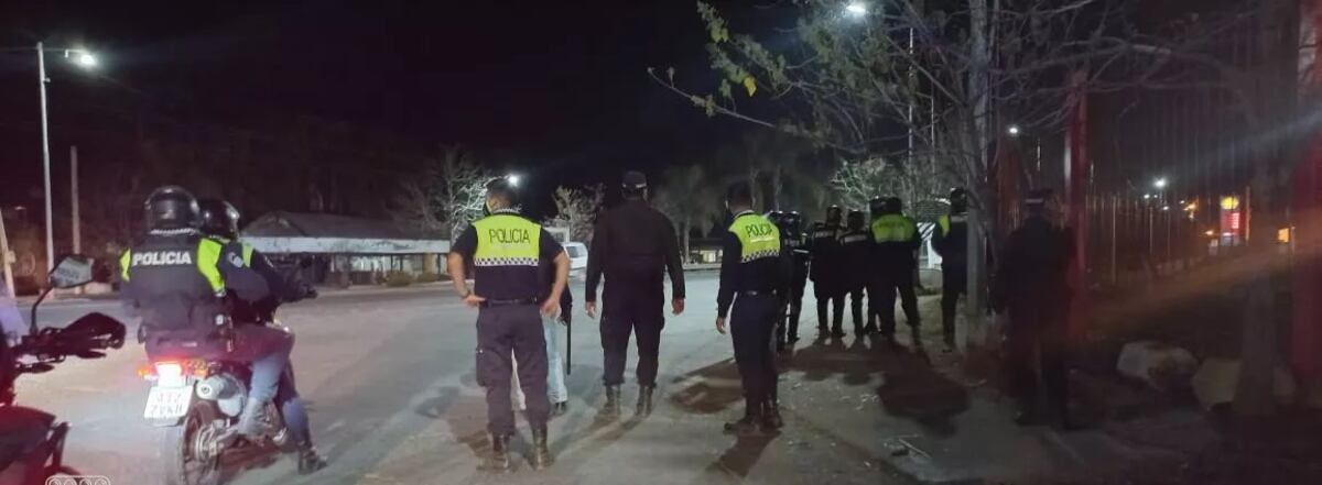 En un intento de saqueo en Famaillá, 19 personas fueron detenidas