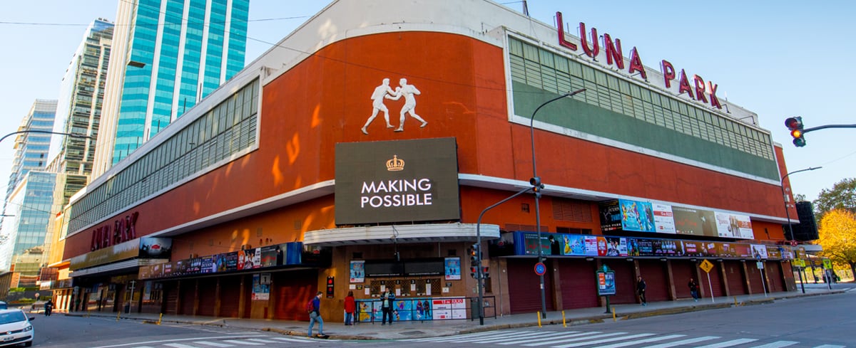 El Luna Park cambió de dueño y competirá con el Movistar Arena