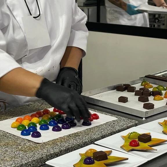 Silvina Sosa durante su participación en el torneo nacional de maestros chocolateros.