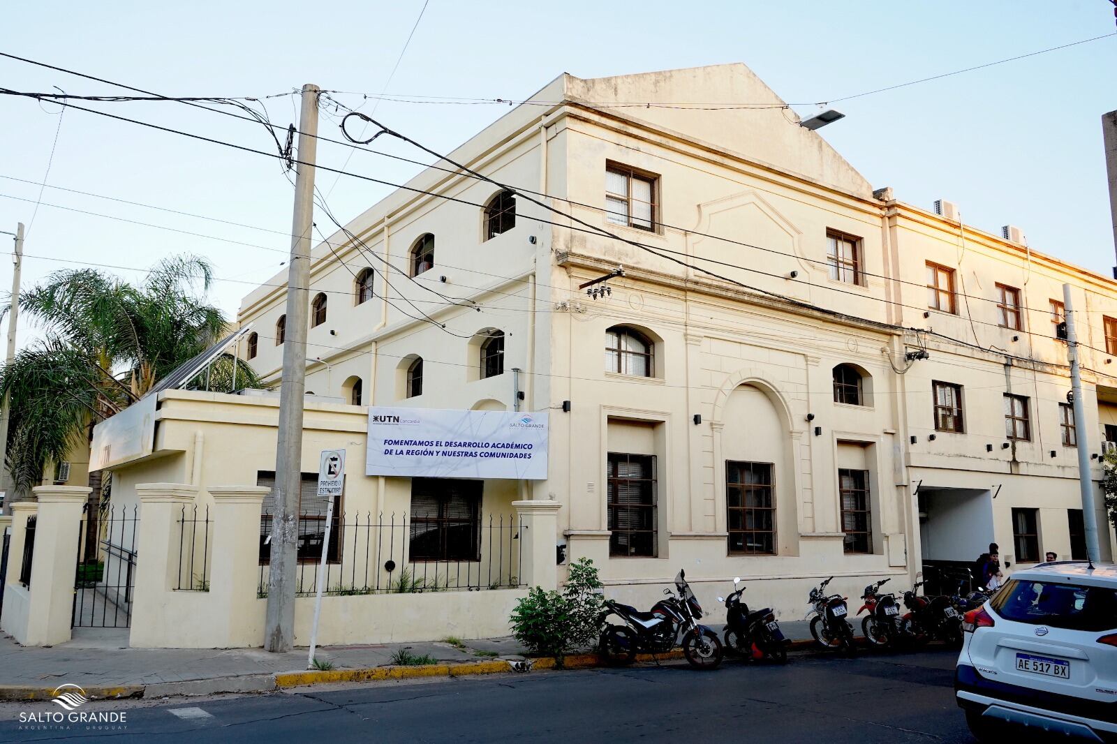 El Polo Binacional de Salto Grande y UTN fortalecen la formación académica regional.