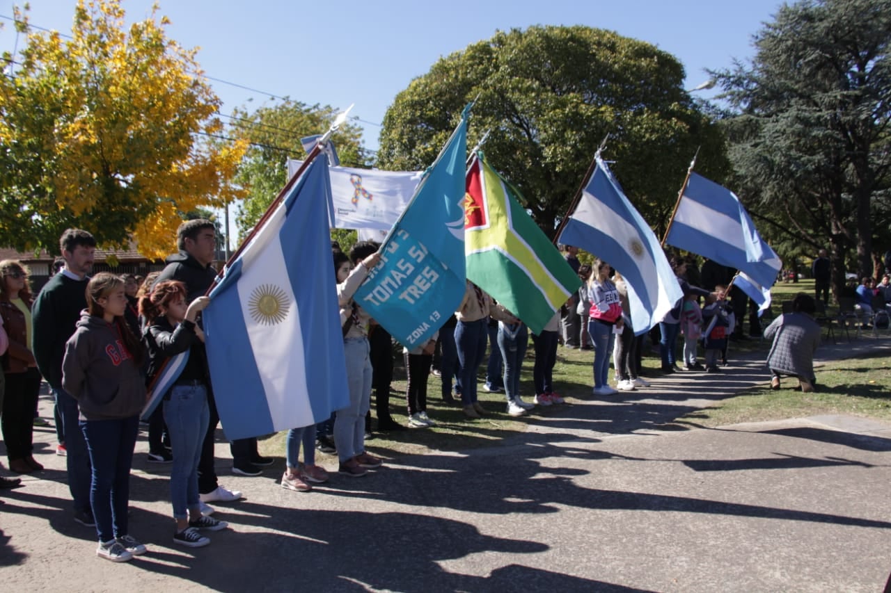 Acto Oficial por el 40º aniversario de la guerra de Malvinas, Tres Arroyos