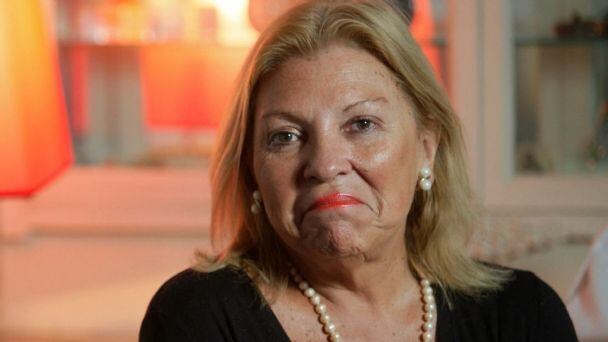 Abogados de Cristina le pidieron a Carrió que se presente a indagatoria en una causa por presunto espionaje político.