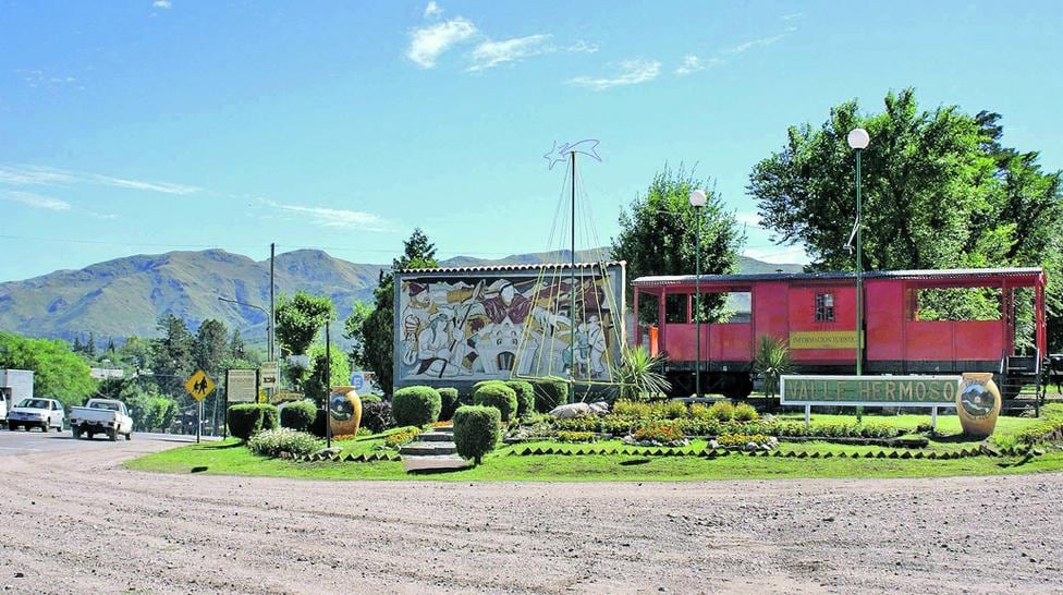 ACCESO SUR DE VALLE HERMOSO.