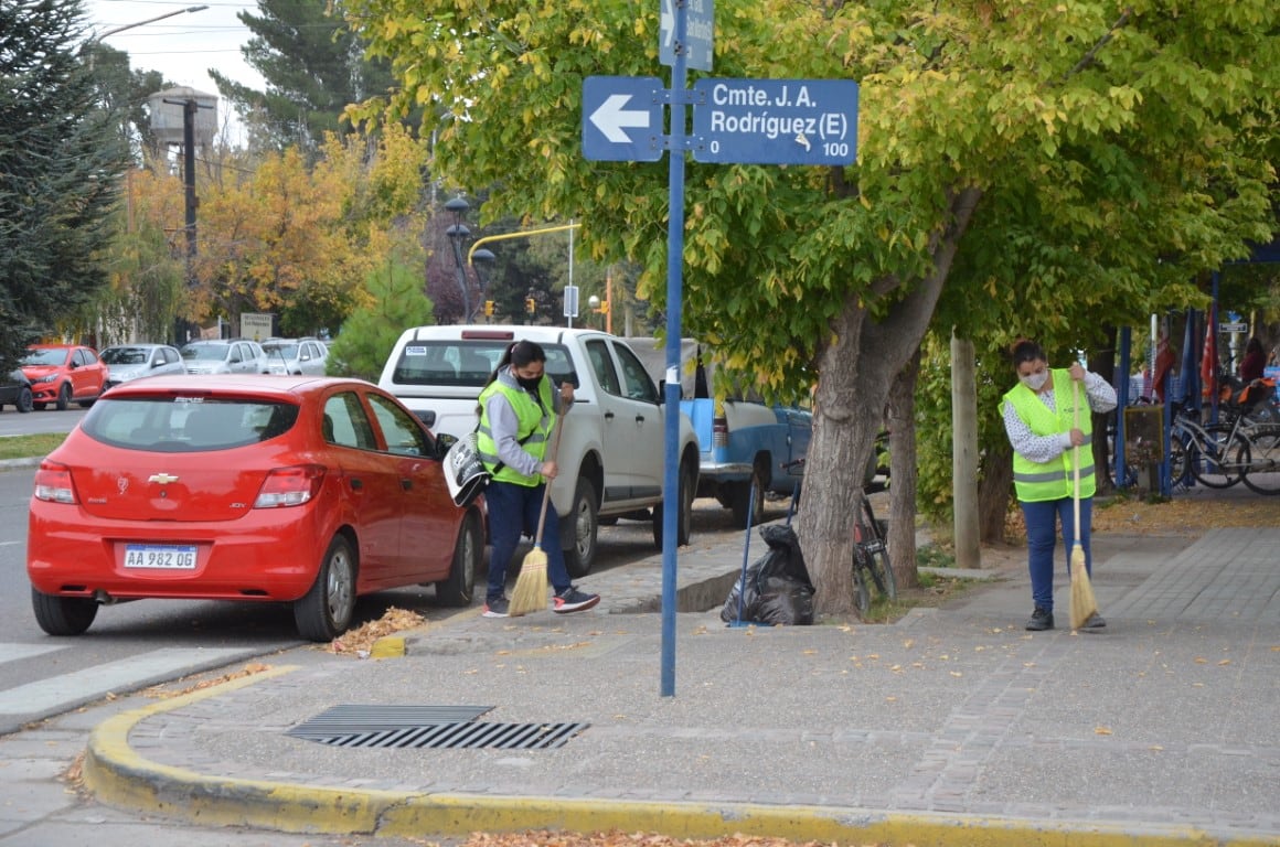 El plan limpieza solidaria lo dispuso el intendente Juan Ojeda. 