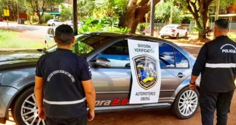 Recuperan en Oberá un automóvil robado en Buenos Aires.