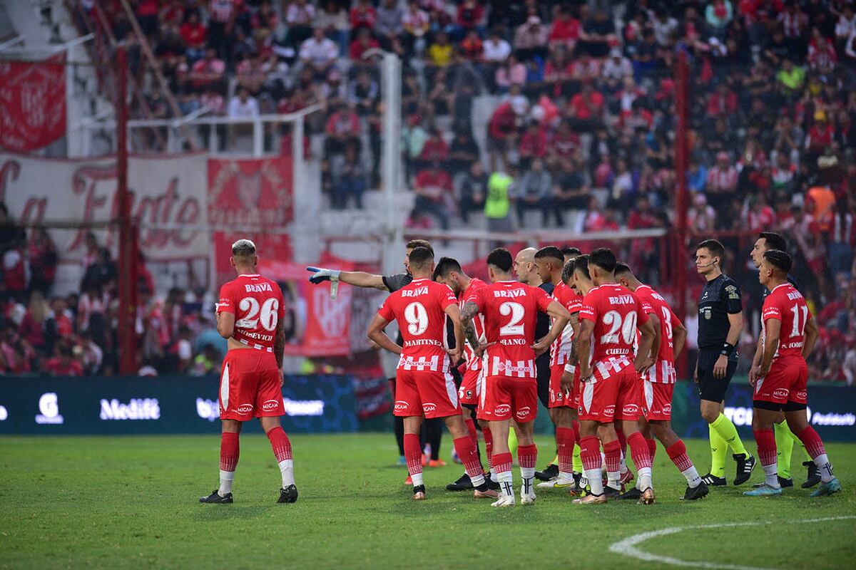 Instituto informó que un jugador central se contagió de dengue: de quién se trata