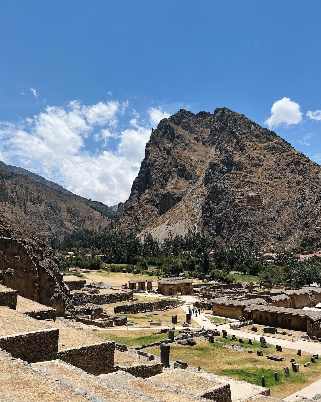 La modelo conoció Ollantaytambo, uno de los puntos más turísticos del país.