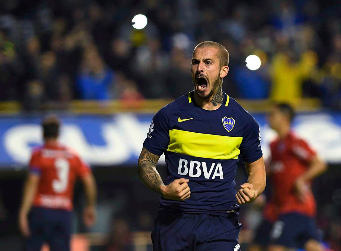 Bendetto en su primer paso por Boca logró dos títulos locales y alcanzó la final de la Copa Libertadores. 