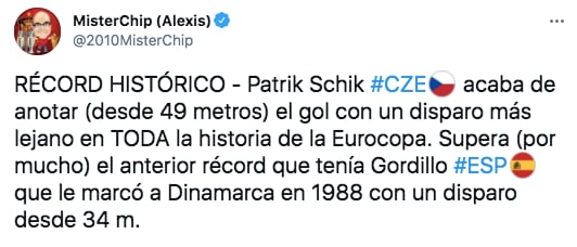 Patrik Schick marcó el gol con el disparo más lejano en la historia de la Eurocopa.