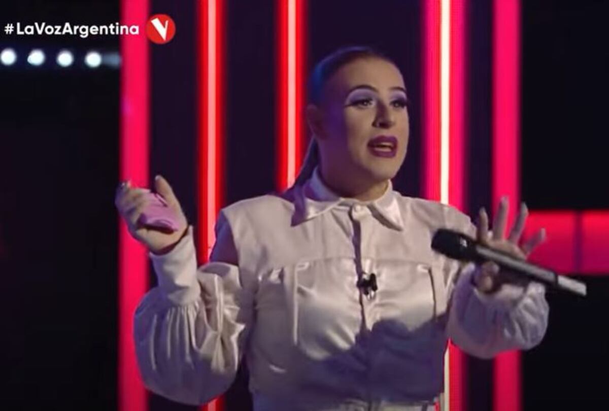Salustiano Zavalía, el locutor drag queen de Tucumán que se lució en La Voz Argentina