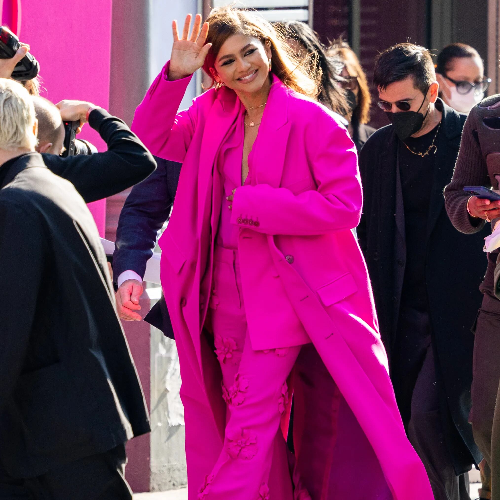 Zendaya brilló con un look estilo Barbiecore.