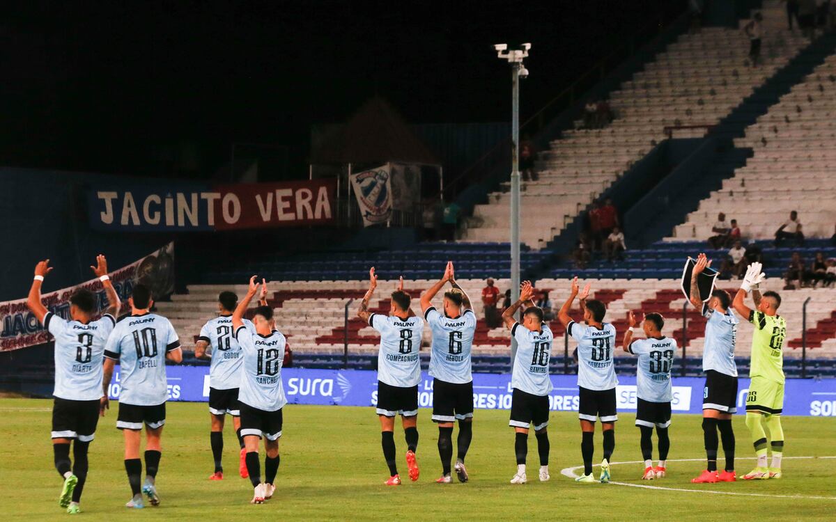 El plantel de Belgrano ya volvió al país: la agenda para el clásico con Talleres