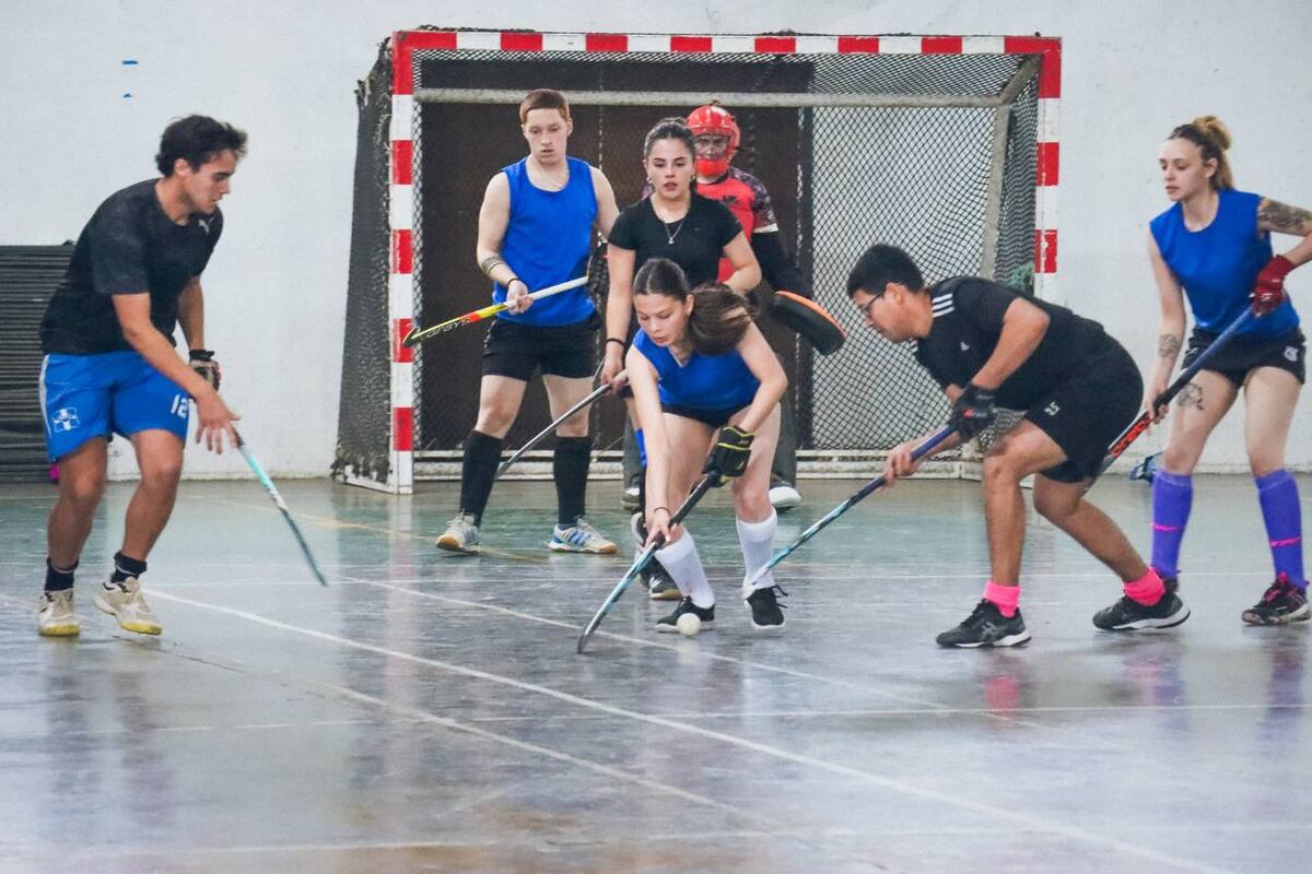 Tolhuin fue sede de la acción del hockey