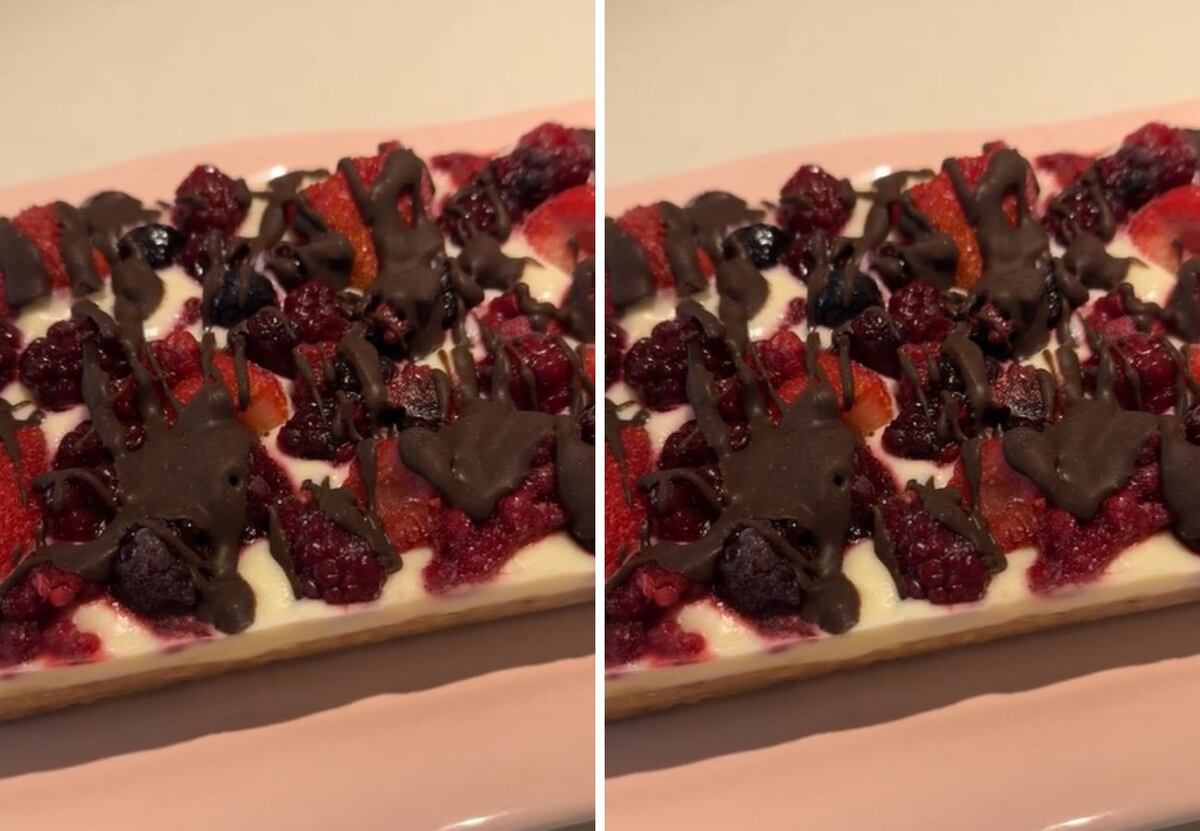 Saludables y para llevar a todos lados: cómo hacer barritas de frutos rojos y yogur