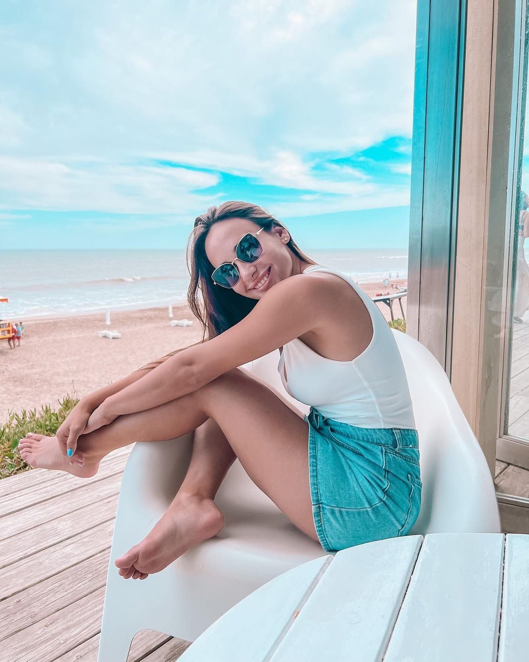 Poso desde la playa con un tradicional look de verano