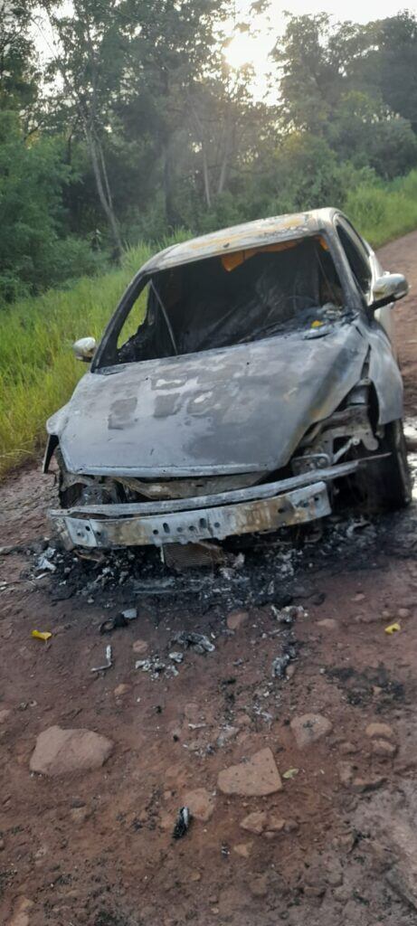 Eldorado: incendio consumió su automóvil mientras circulaba en él.