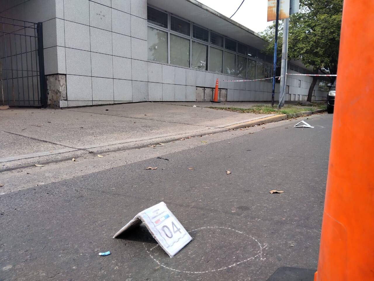 En el Distrito Sudoeste encontraron al menos cuatro vainas servidas.