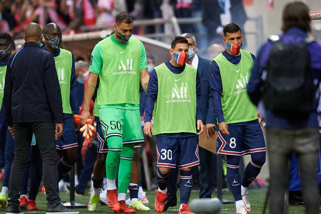 Lionel Messi, en la mira de todos, a la espera de su debut con la camiseta del PSG. (La Voz)