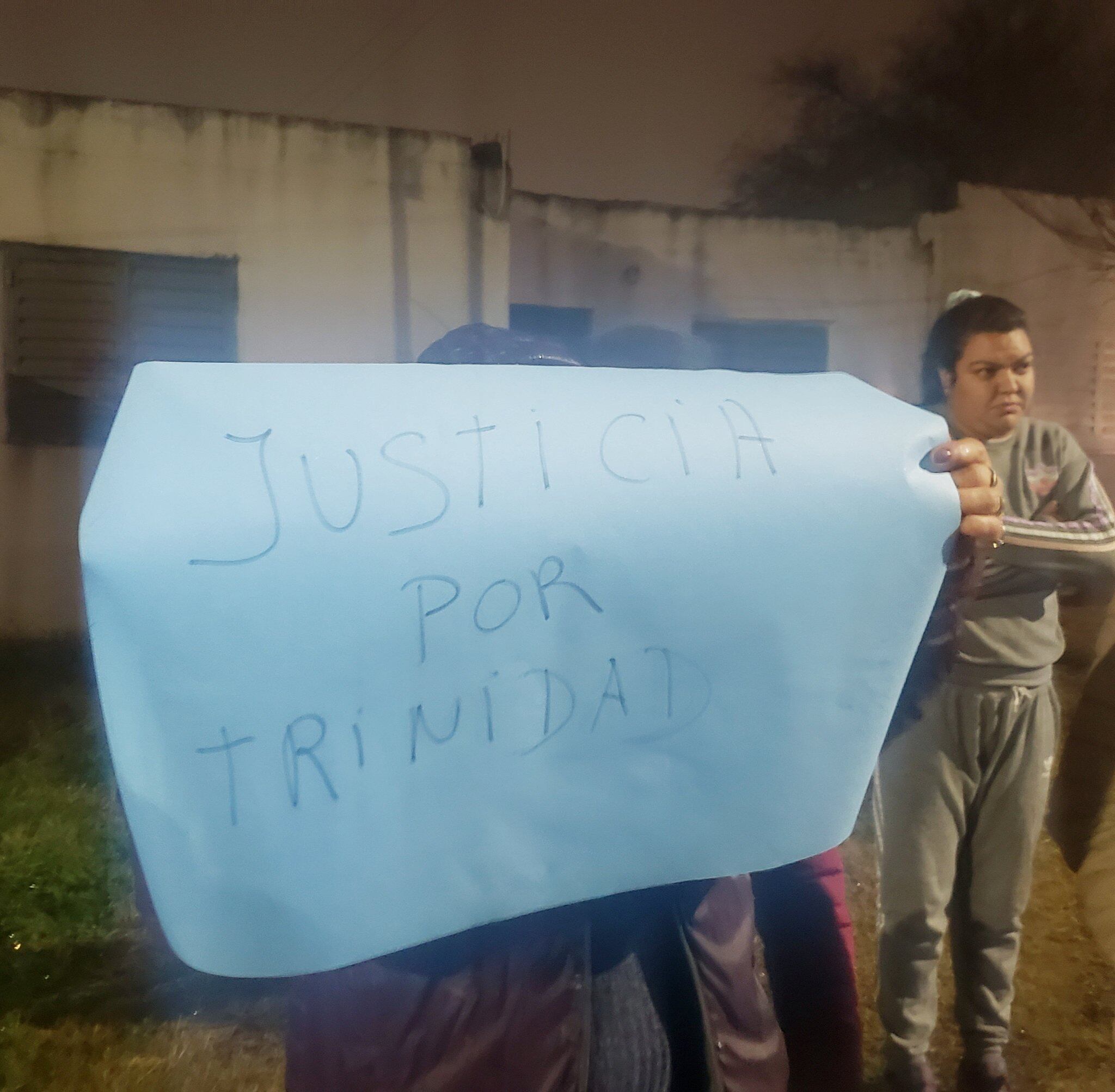 La familia de la adolescente fallecida reclama justicia.