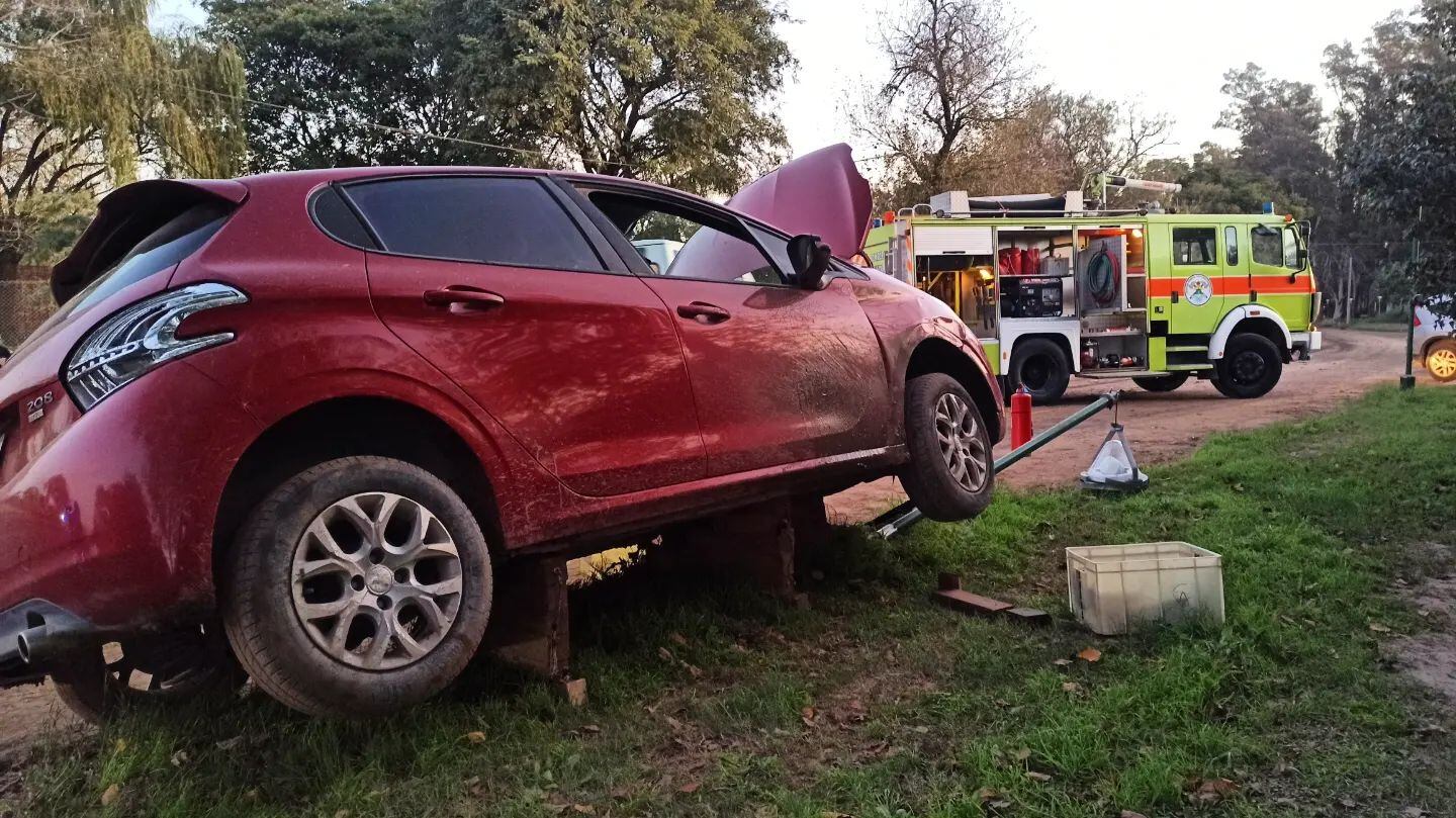 Accidente en Costanera del Rio Xanaes en Arroyito